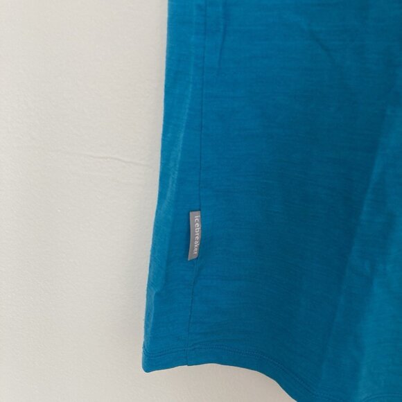 Icebreaker Women’s Merino Wool 150 Ultra fine Blue Floral Size Small - Picture 3 of 5